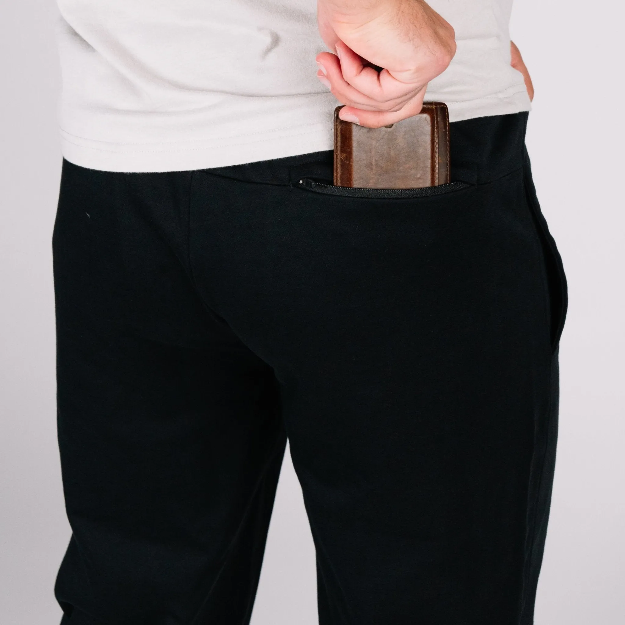 Carrier Sweatpants Mk.II - Midnight Black