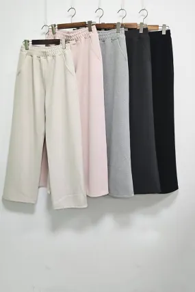 Mia Semi Wide Sweatpants