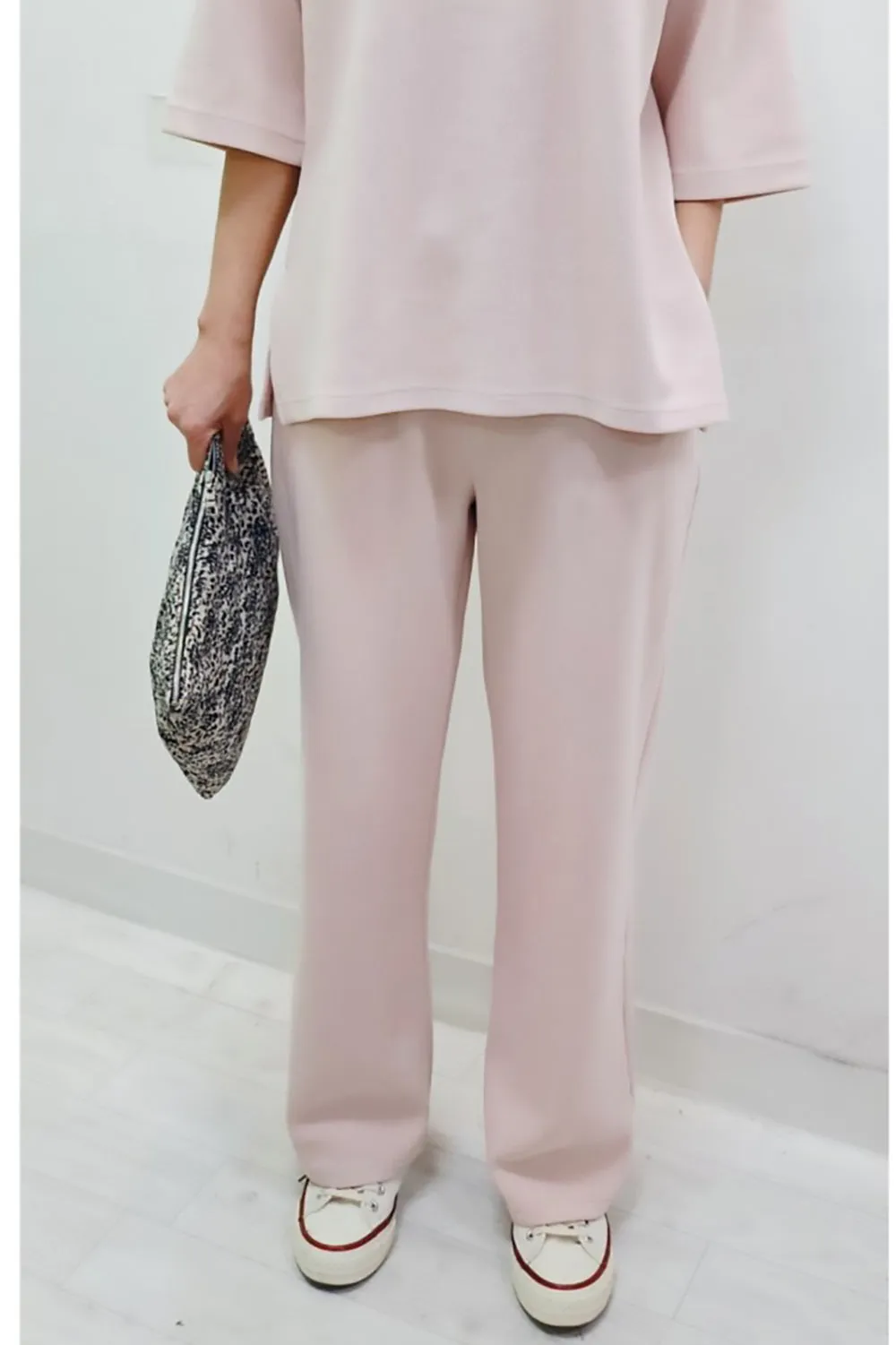 Mia Semi Wide Sweatpants