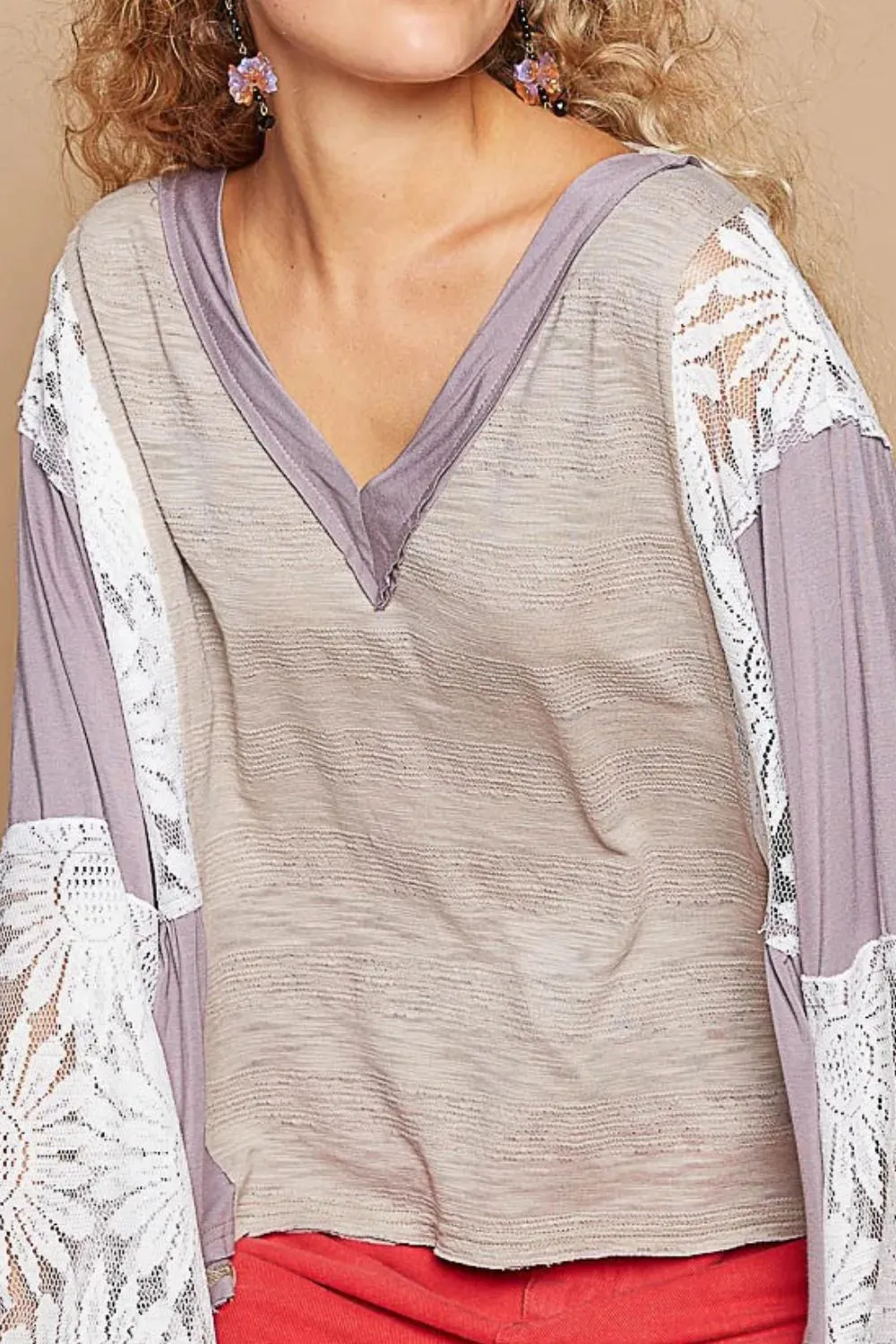 ONLINE EXCLUSIVE POL Lace Detail V-Neck Flare Sleeve Blouse