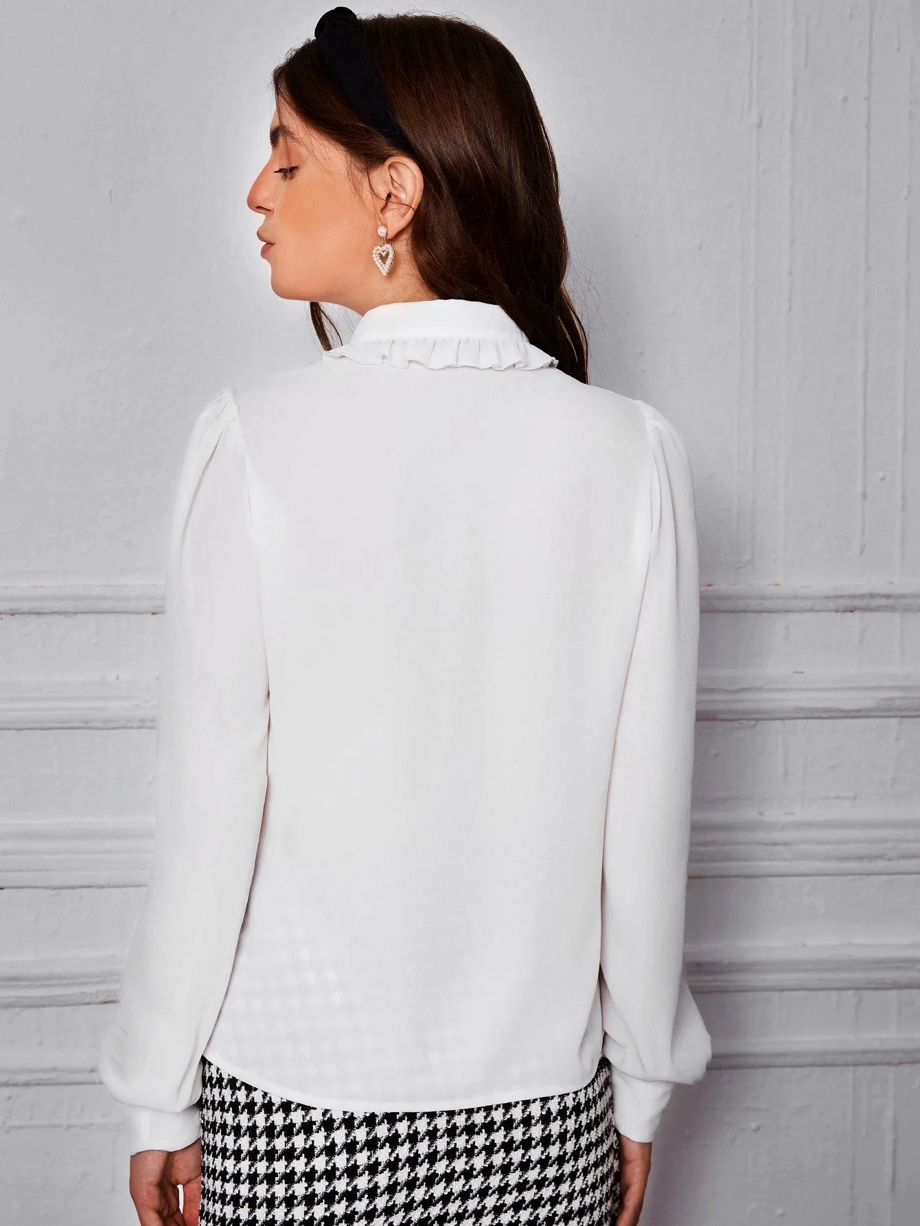 Preppy Colorblock Button Front Long Sleeve Tie Neck Regular Blouse